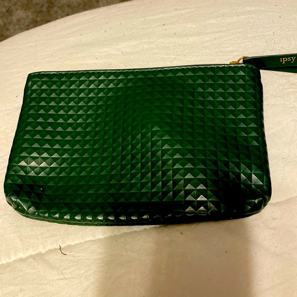 Wristlet